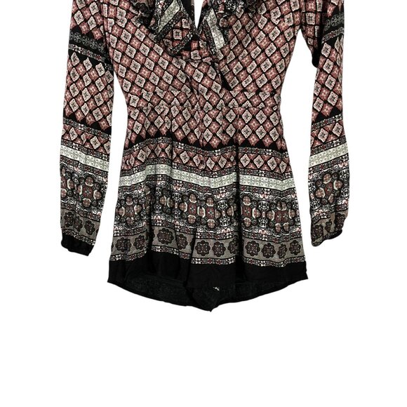 Wild Blue Sadie Robertson Women Romper Long Sleeve Size S Floral Geometric - Picture 3 of 8